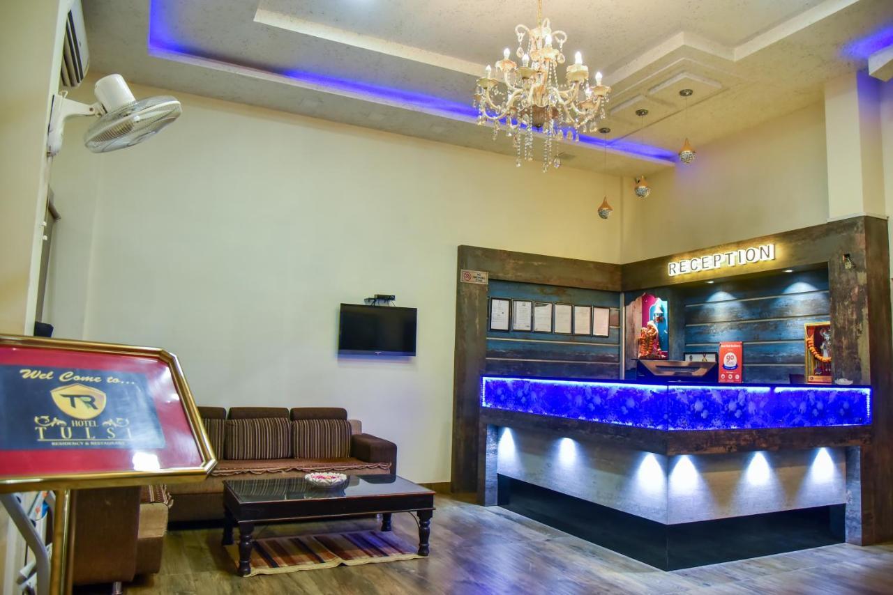 Hotel Tulsi Residency Бхудж Экстерьер фото
